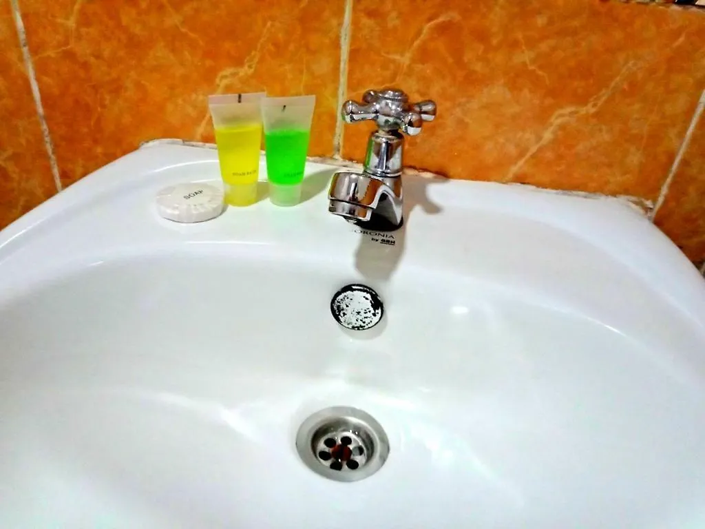 Eazy Hotel At Ampang Batu Empat