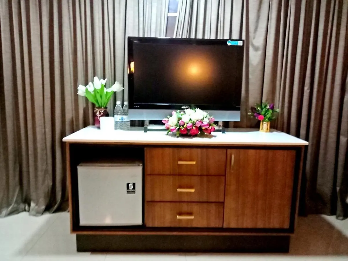 Eazy Hotel At Ampang Batu Empat